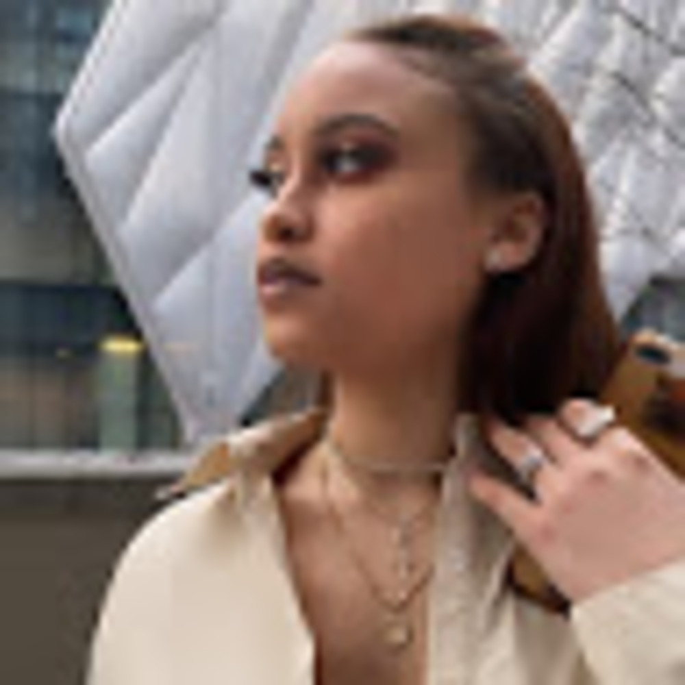 Meet your Posher, Myriah